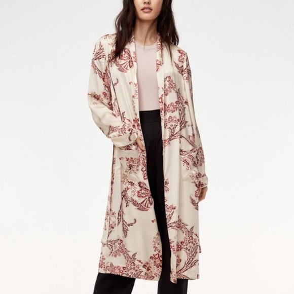 Aritzia Wilfred Silk Pilier Kimono Robe Jacket - Picture 4 of 10